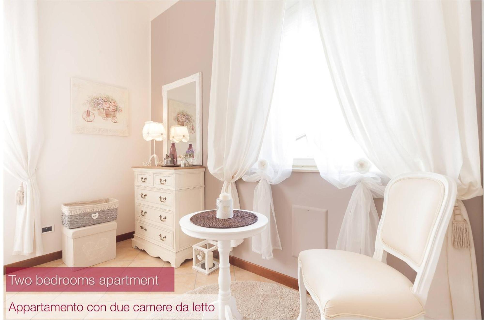 Nina Guest House Longare Chambre photo
