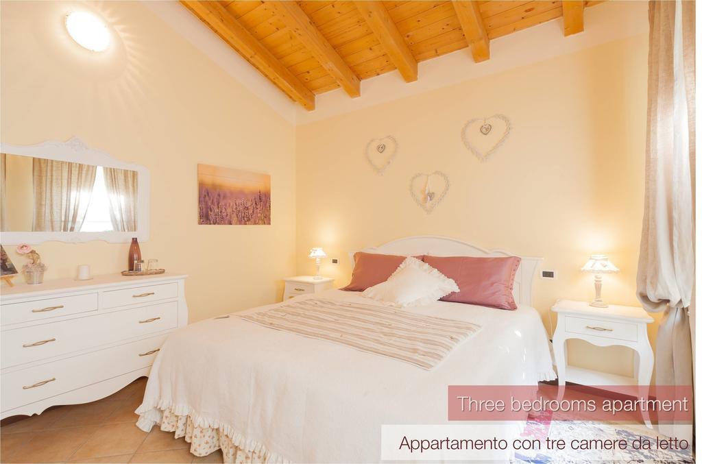 Nina Guest House Longare Chambre photo